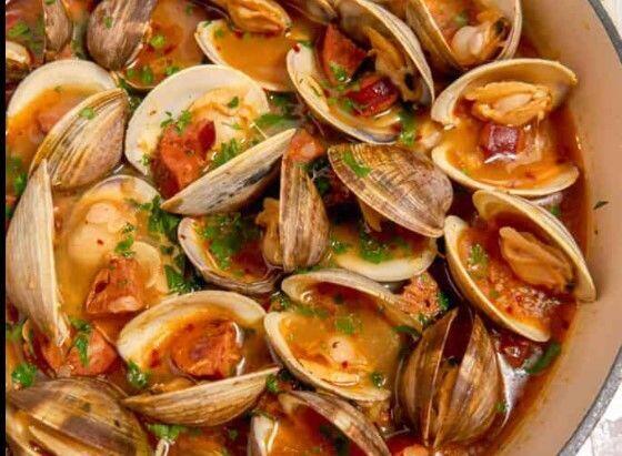 1Lb Clams